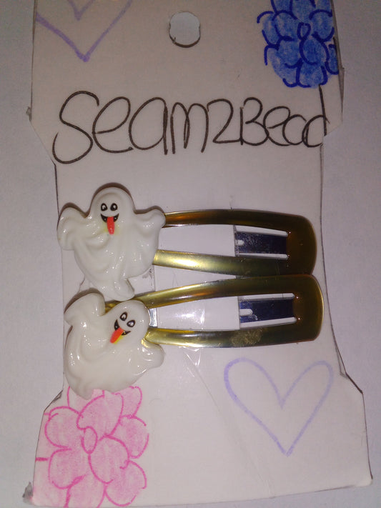 White smiley ghost(yellow trim)