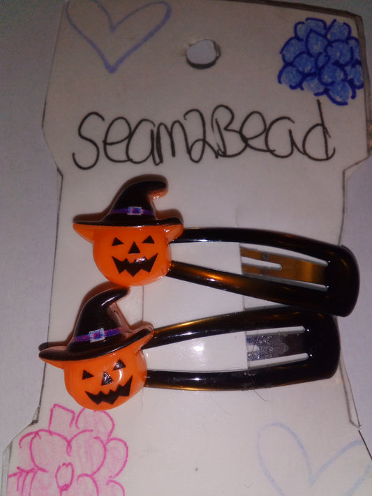 Pumpkin with black hat (yellow red dots)