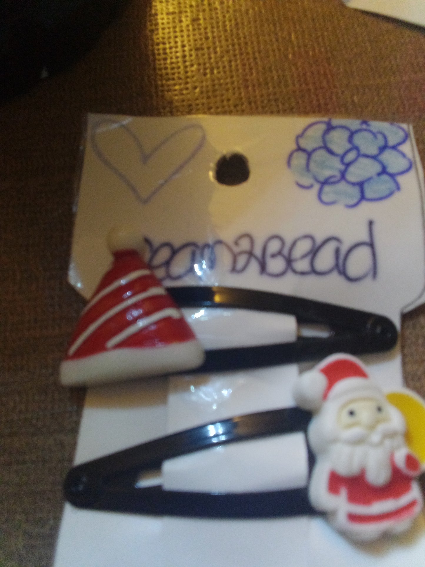 (big) Santa hat with white strips (big) Santa Claus with yellow bag