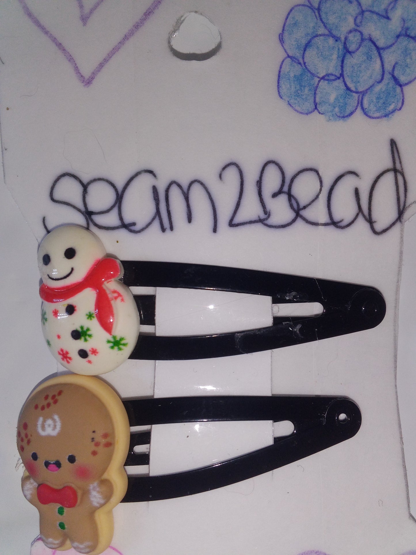 (big) ginger bread with (big) snow man