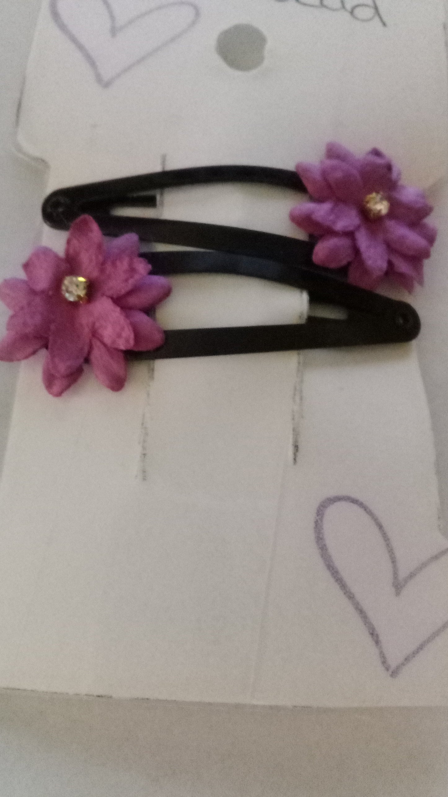 Black hair clip