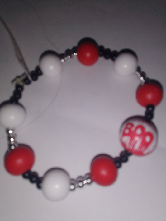 Bloody boo bead with woods and spacer beads