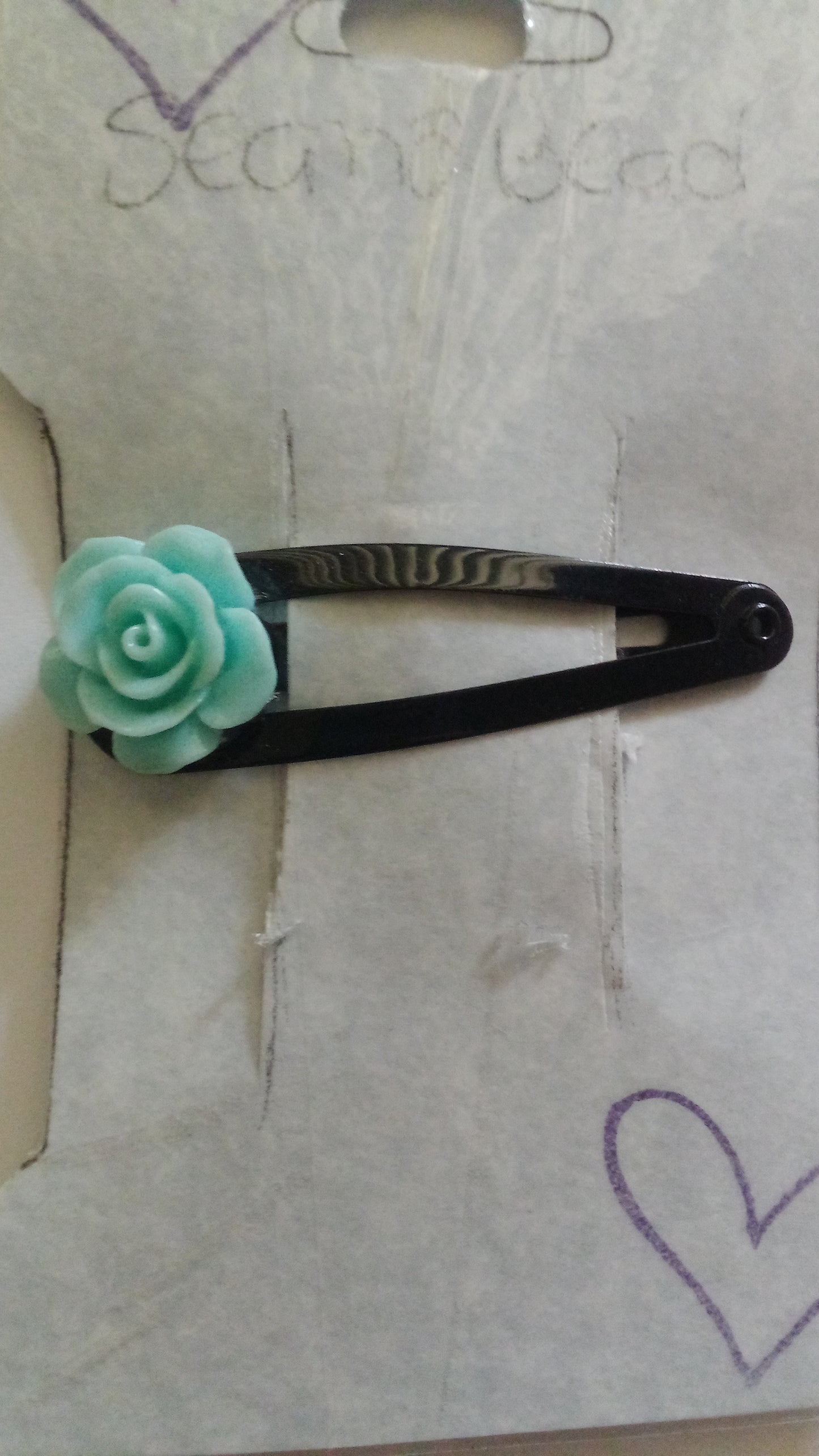 Black hair clip