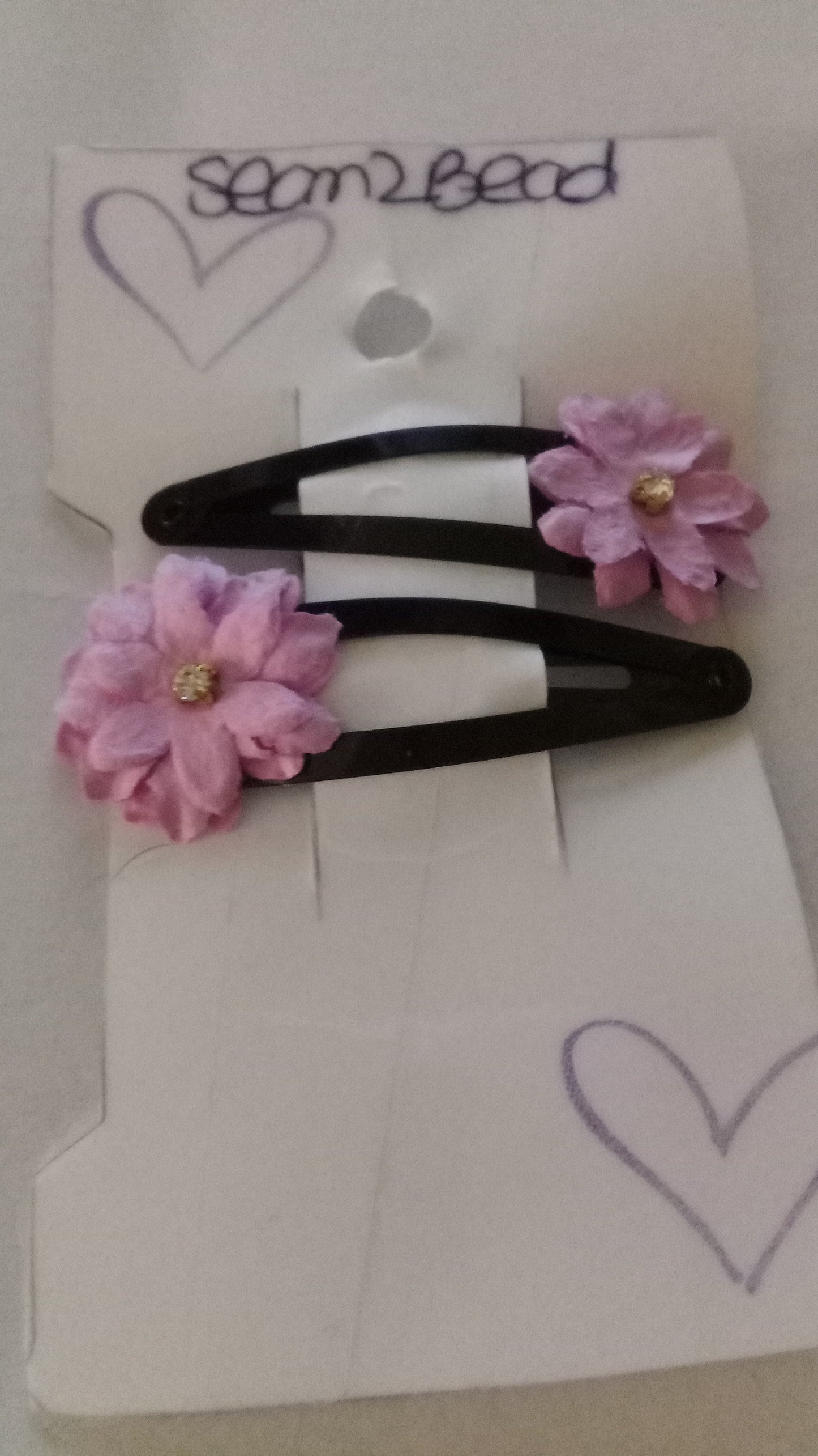 Black hair clip