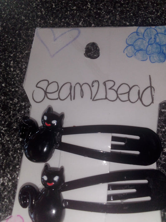 Black cat (black clip)